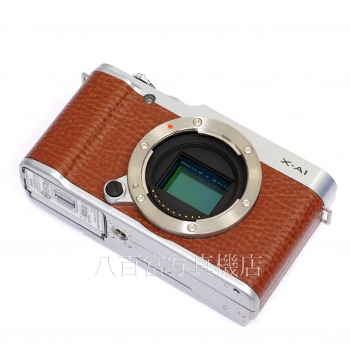 【中古】 フジ FinePix X-A1 ブラウン FUJIFILM 中古カメラ 31026