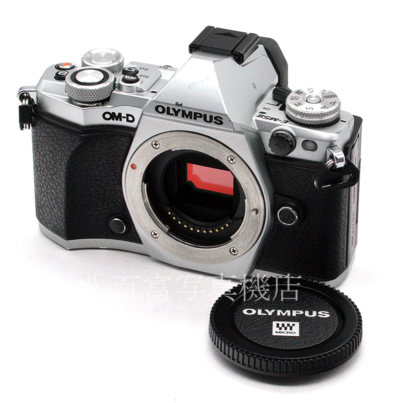【中古】 オリンパス OM-D E-M5 MarkII ボディ シルバー OLYMPUS 中古デジタルカメラ A51777