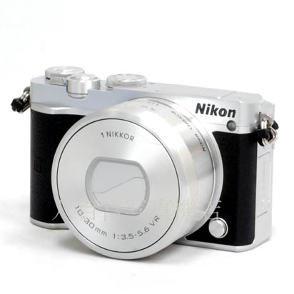【中古】 ニコン Nikon 1 J5 VR 10-30mm F3.5-5.6 PD-ZOOMセット シルバー 中古デジタルカメラ 42703