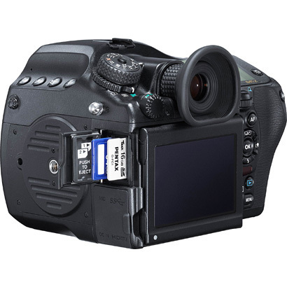 【アウトレット】 ペンタックス PENTAX 645Z ボディ デジタル一眼レフカメラ