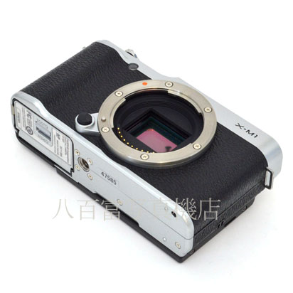 【中古】フジ X-M1 ボディ シルバー FUJIFILM 中古デジタルカメラ 47585