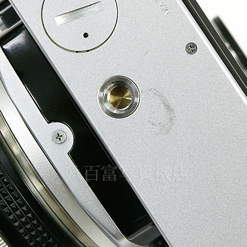 Nikon FE シルバー NIKKOR 50mm F1.8 レンズ 中古】Nikon ニコン FE シルバー フィルム一眼レフカメラ + Ai