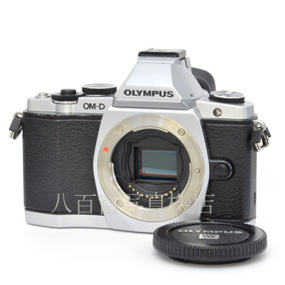 【中古】 オリンパス OM-D E-M5 ボディ シルバー OLYMPUS 中古デジタルカメラ 47689