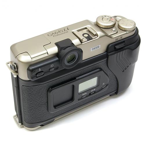 中古 フジ GA645Zi Professional シルバー FUJIFILM 【中古カメラ】 04306