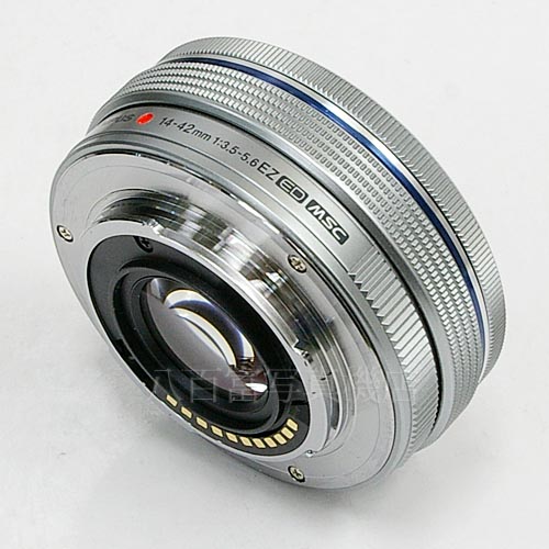 中古 オリンパス M.ZUIKO DIGITAL ED 14-42mm F3.5-5.6 EZ シルバー OLYMPUS 【中古レンズ】 16168