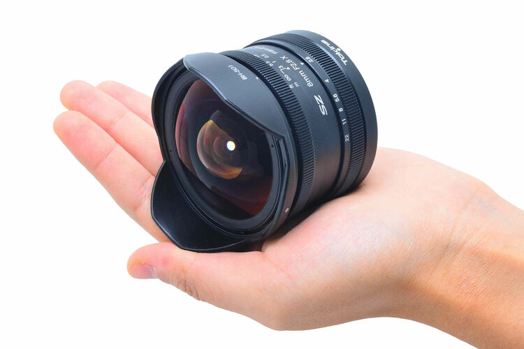 トキナー SZ 8mm F2.8 FISH-EYE MF [フジフイルムX用] Tokina