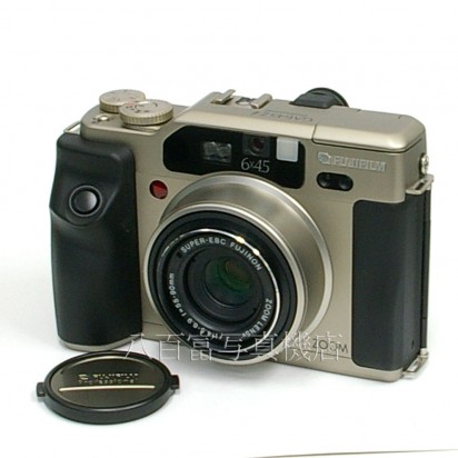 フジGA645Zi、フィルムカメラ