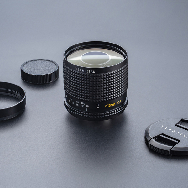 銘匠光学 TTArtisan 250mm f/5.6 Reflex 〔M42マウント用〕 反射望遠レンズ
