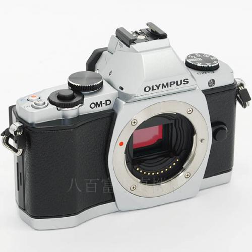 中古カメラ オリンパス OM-D E-M5 シルバー ボディ OLYMPUS 16619