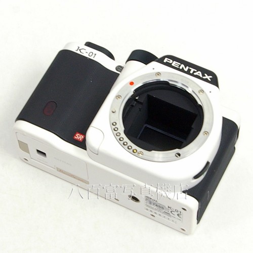 【中古】  ペンタックス K-01　18-55mmセット ホワイト PENTAX 中古カメラ 27455
