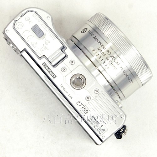 【中古】 ニコン Nikon 1 J5 10-30mmキット シルバー 中古カメラ 27759