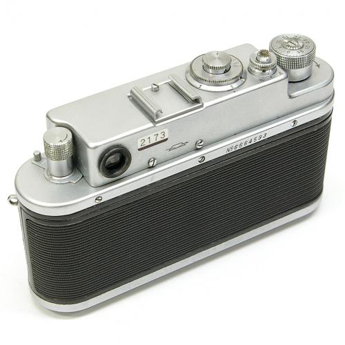 【中古】 ロシア製カメラZorki 革ケース 付 ZORKI ZORKI（ゾルキーゾルキー）グリーンカラー - コスモナート