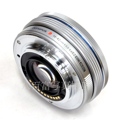 【中古】 オリンパス M.ZUIKO DIGITAL ED 14-42mm F3.5-5.6 EZ シルバー OLYMPUS 中古交換レンズ 39706