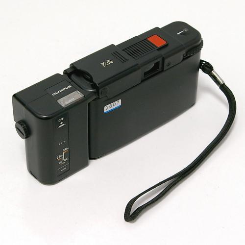 オリンパス OLYMPUS XA +ストロボA16（中古） 販売済み 中古 オリンパス XA A11 ストロボセット OLYMPUS｜カメラの