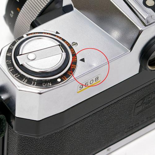 中古 コンタレックス プロフェッショナル / Contarex Professional-小凹みあり