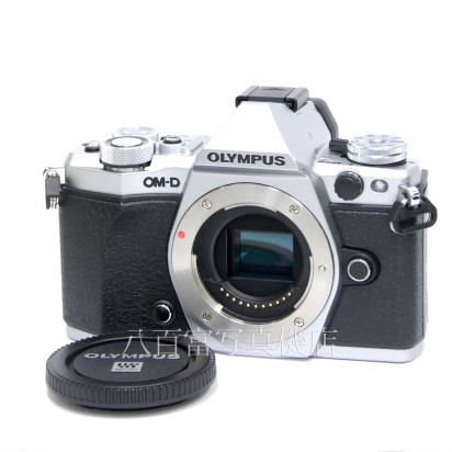 【中古】 オリンパス OM-D E-M5 MarkⅡ ボディ シルバー OLYMPUS 中古カメラ 33766