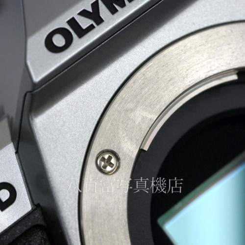 【中古】 オリンパス OM-D E-M5 MarkⅡ ボディ シルバー OLYMPUS 中古カメラ 33766