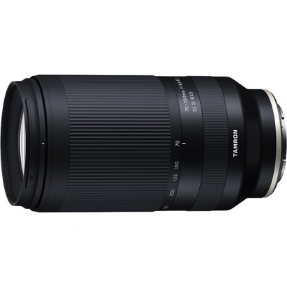 タムロン TAMRON 70-300mm F4.5-6.3 Di III RXD Model A047S / SONY-E / 望遠ズームレンズ 35mmフルサイズ対応 ミラーレス専用 ソニーEマウント