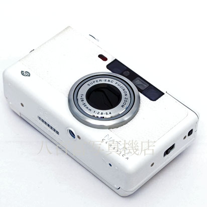 【中古】 フジフイルム ナチュラ クラシカ ホワイト FUJIFILM NATURA CLASSICA 中古フイルムカメラ 45172