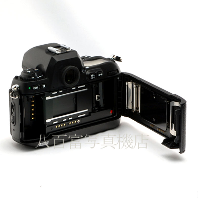 【中古】 ニコン F100 ボディ Nikon 中古フイルムカメラ 57679