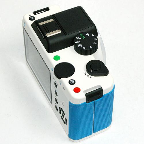 【中古】  ペンタックス K-01 ボディ ホワイト・ブルー　 PENTAX 中古カメラ 18631
