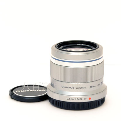 【中古】 オリンパス M.ZUIKO DIGITAL 45mm F1.8 シルバー マイクロフォーサーズ OLYMPUS ズイコー 中古レンズ　35342