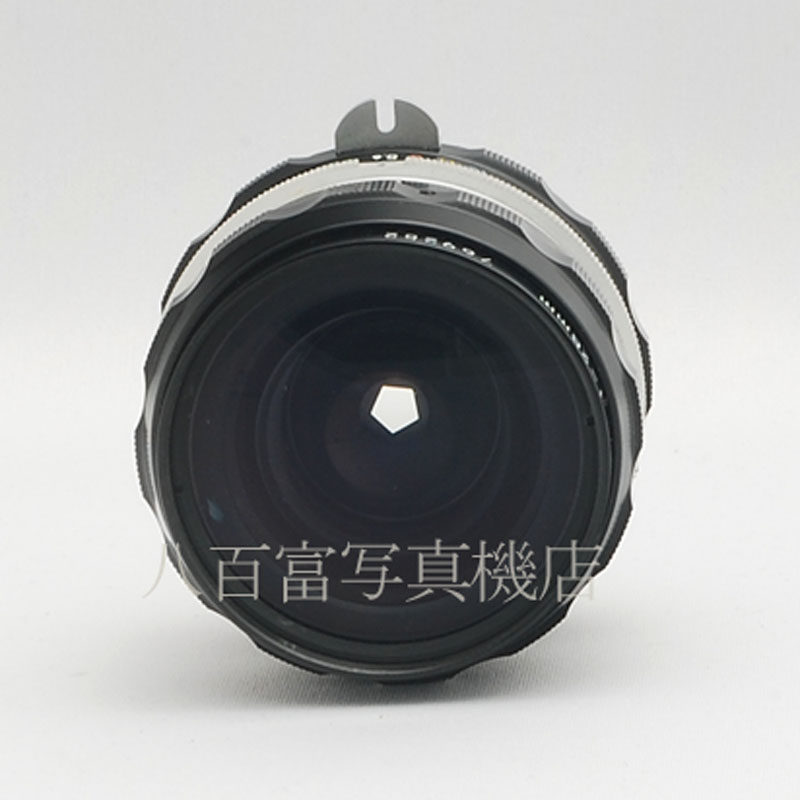【中古】 ニコン Auto Nikkor 28mm F3.5 (後期型) Nikon / オートニッコール 中古交換レンズ 49243