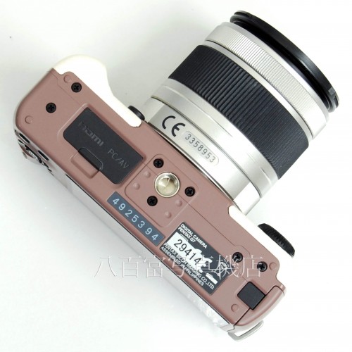 【PENTAX】Q7 デジタルー眼カメラ ペンタックス レンズ2本 ペンタックス、1/1.7型センサー搭載の上位モデル「PENTAX Q7