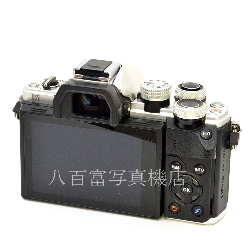 中古】 オリンパス OM-D E-M10 MarkII シルバー OLYMPUS 中古