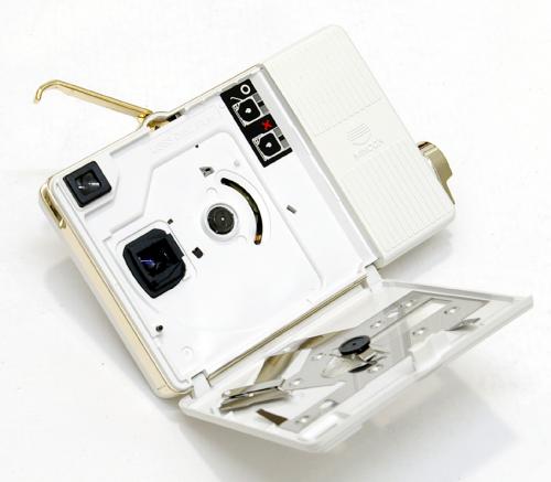 中古 MINOLTA/ミノルタ ac-301 courreres クレージュ ディスクカメラ