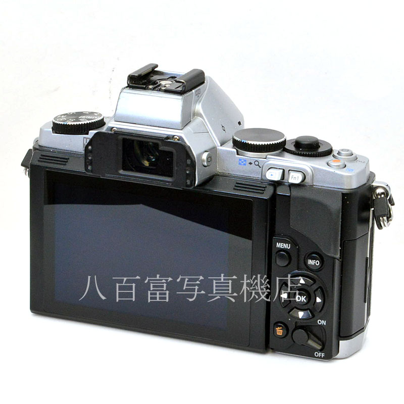 【中古】 オリンパス OM-D E-M5 ボディ シルバー OLYMPUS 中古デジタルカメラ 50294