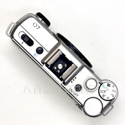 【中古】 ペンタックス Q7 ズームレンズキット シルバー PENTAX 中古デジタルカメラ 46047